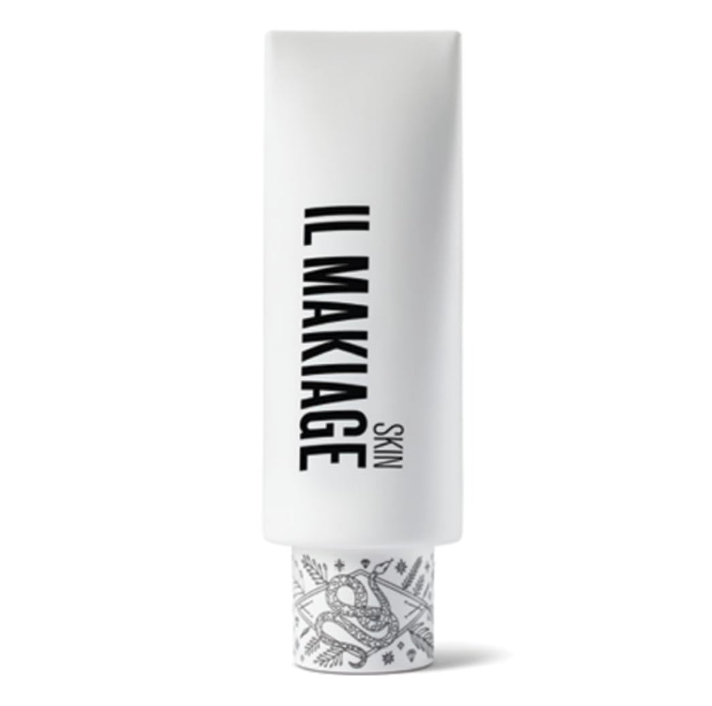 Il Makiage Power Polish bottle demonstrates exfoliating treatment for smoother, brighter skin.