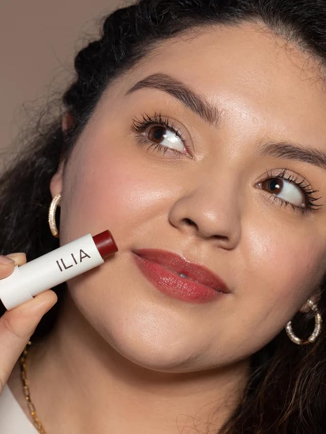 ILIA Balmy Tint Buildable color swipe captures range from sheer to deeper tint.