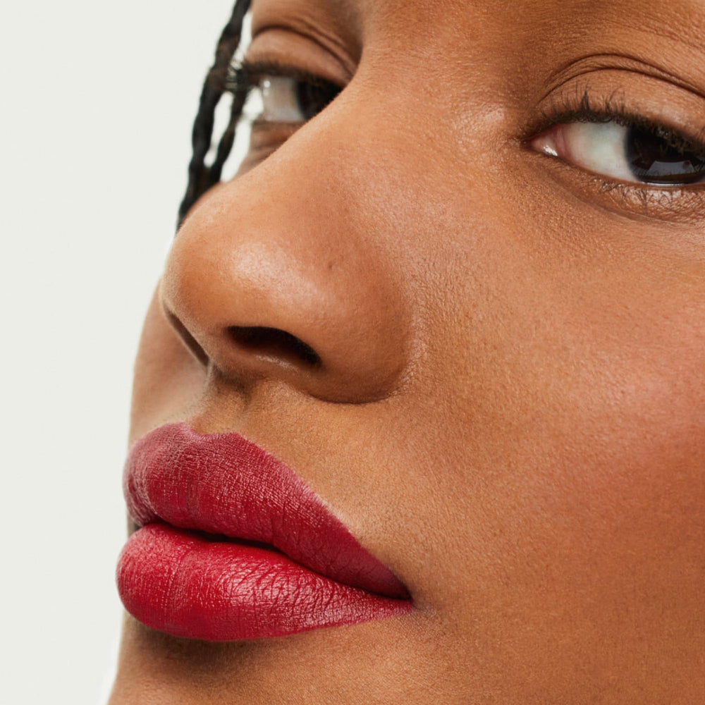 ILIA hyaluronic acid closeup signals plump hydrated lips
