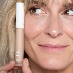 ILIA True Skin Serum Concealer blemish coverage with natural finish.