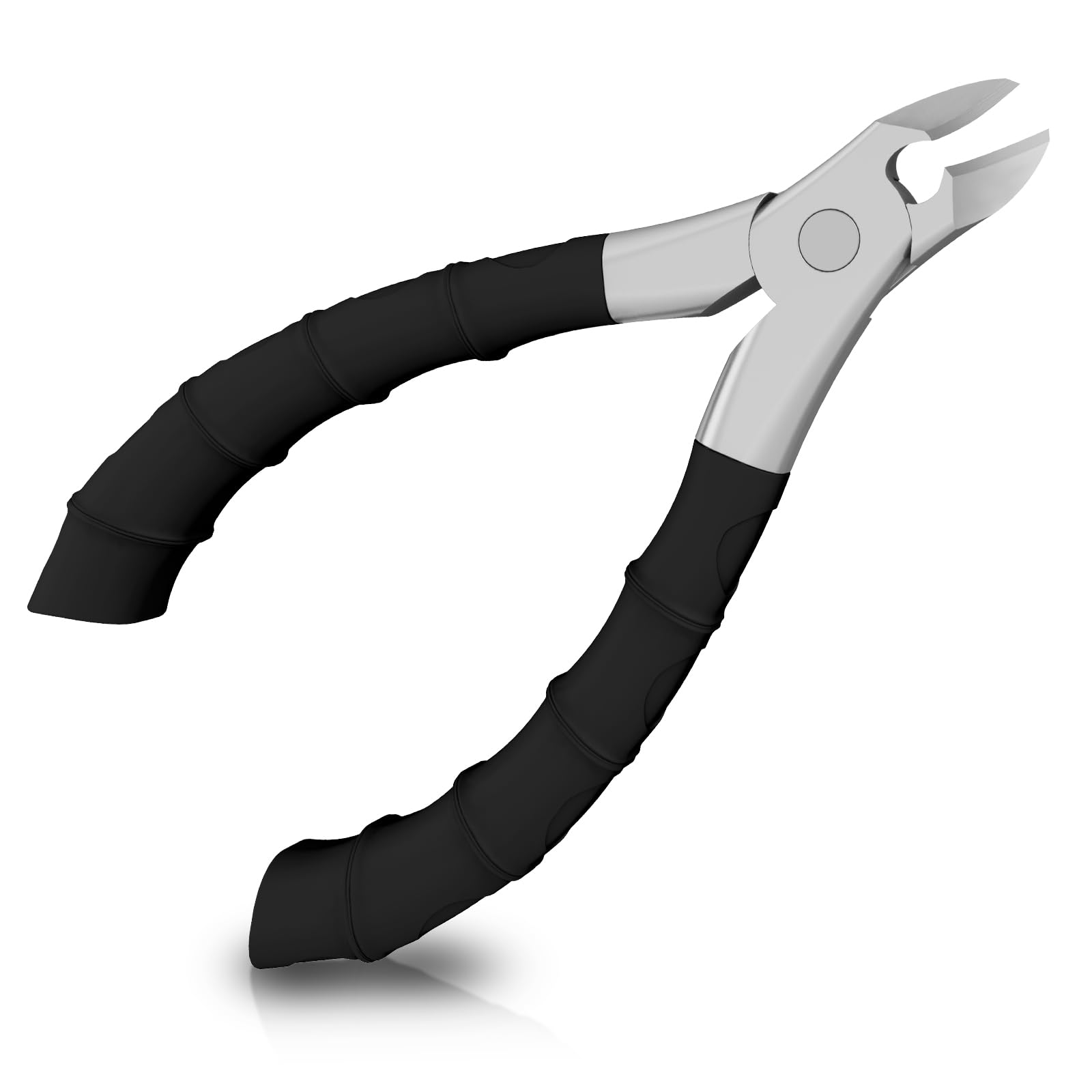 ILLFER toe nail clippers blade close-up showing the 40° slant for thick nails.