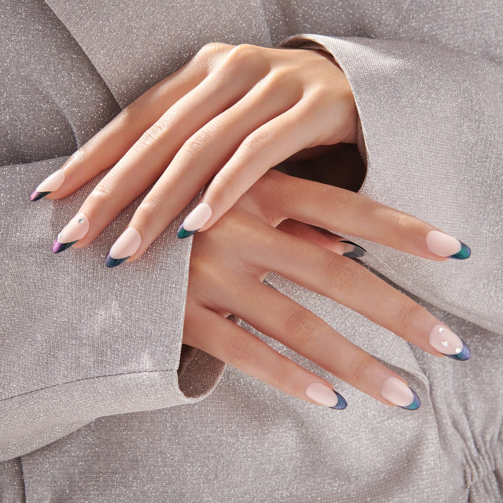 imPRESS Visions at-home application scene demonstrates glue-free quick manicure