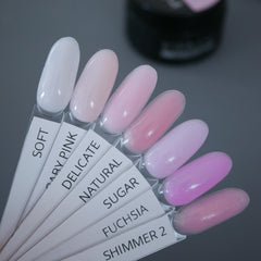 IN.HYPE camouflage gel is a cold gel reducing heat during curing sessions.
