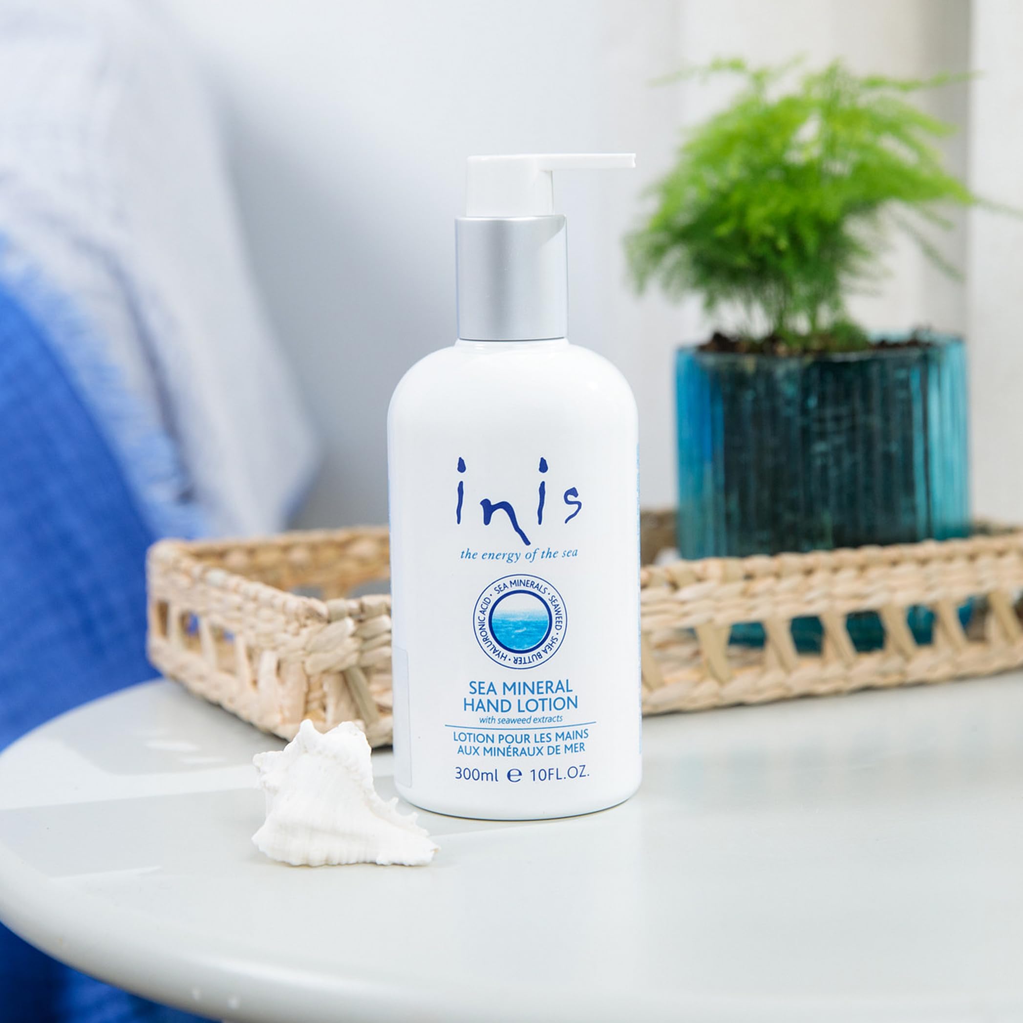 Inis the Energy of the Sea mineral hand lotion texture closeup highlights fast-absorbing hydration.