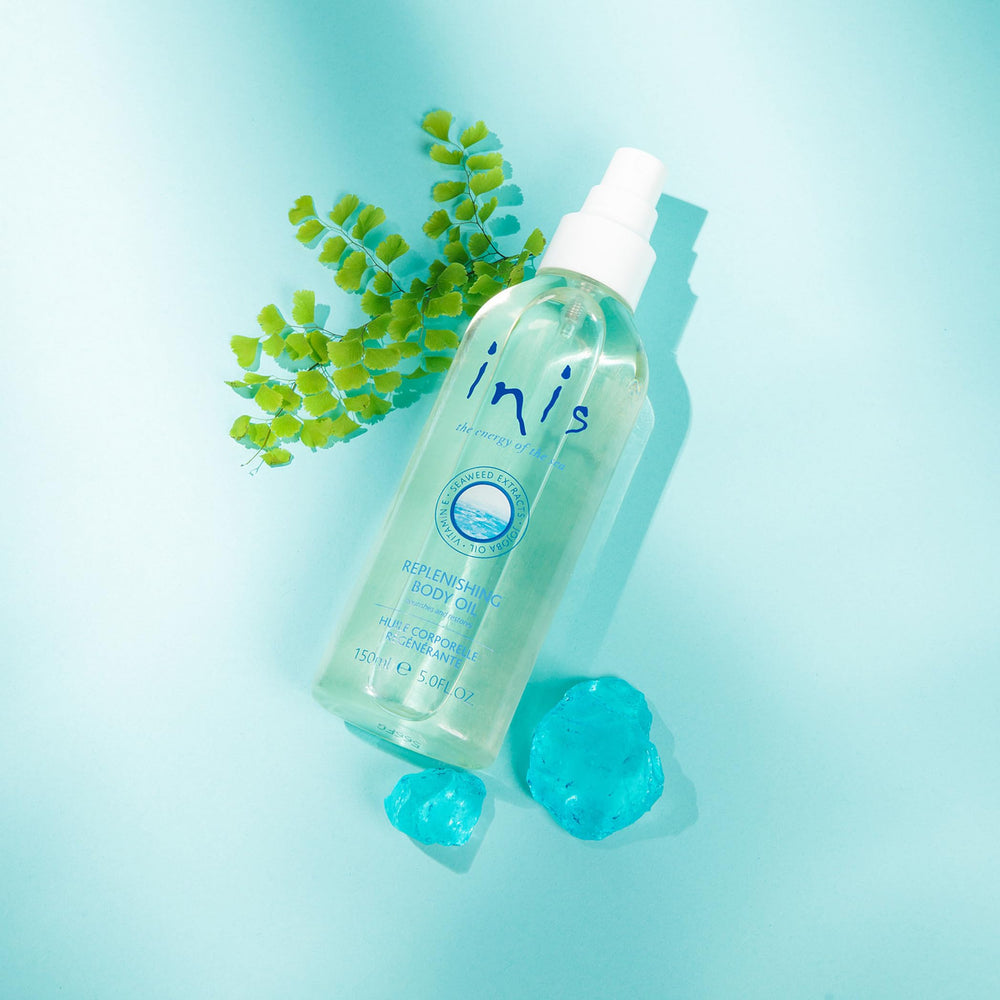 Inis energy of the sea seaweed extracts closeup highlights antioxidant ingredients.