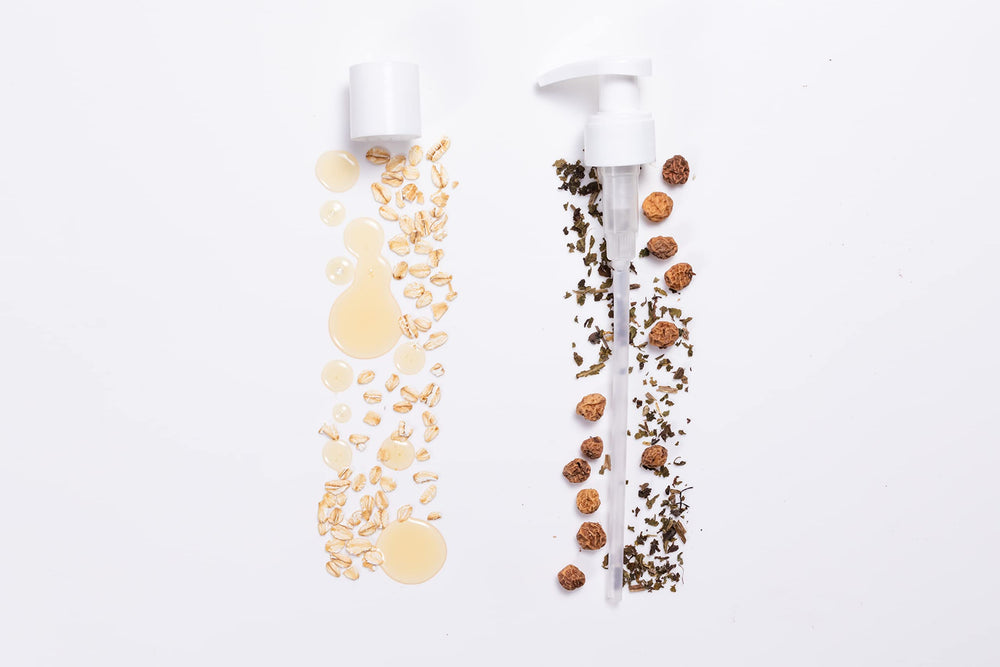 INNERSENSE Clarity Conditioner bottle-front promises deep moisture with oat, honey and apricot kernel oils