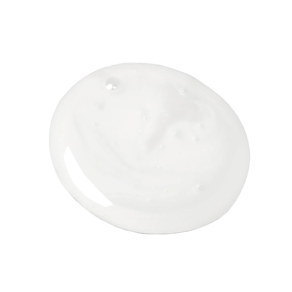 Innersense Hydrating Cream Hairbath label close-up highlighting natural ingredients.