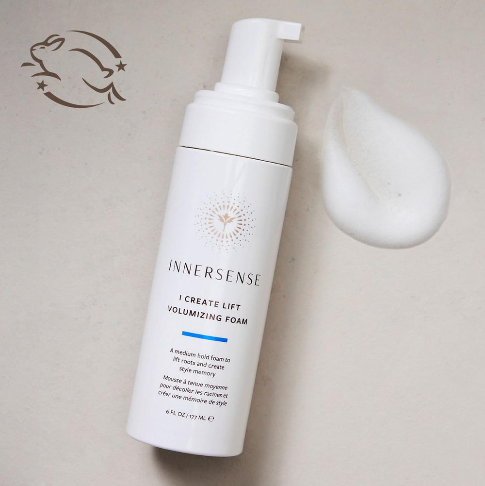 INNERSENSE I Create Lift foam being applied for styling between washes
