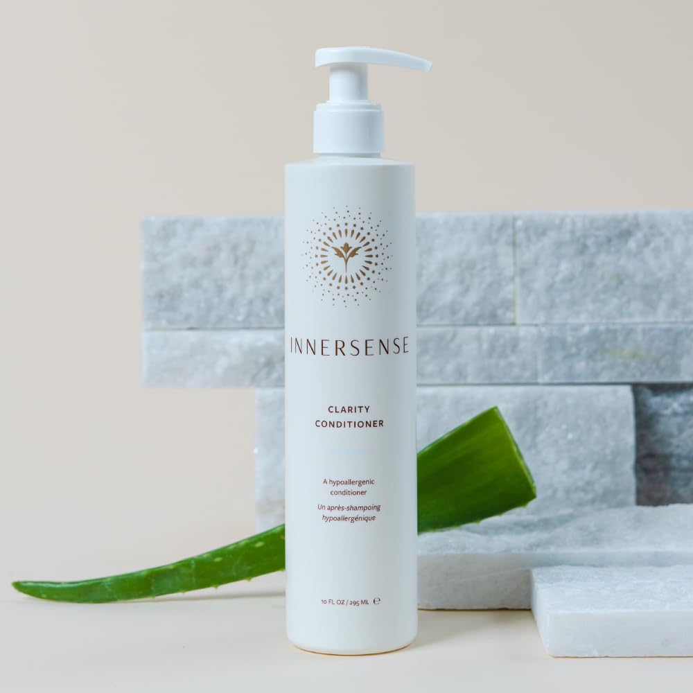 INNERSENSE Natural Clarity conditioner texture highlights silicone-free moisture for all hair types.