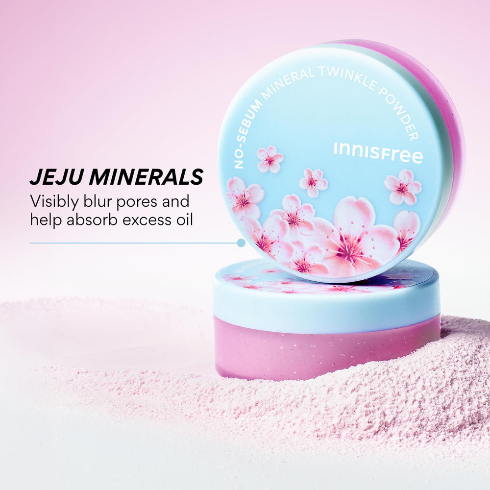 Innisfree No Sebum Powder peach blossom application close-up indicating natural finish