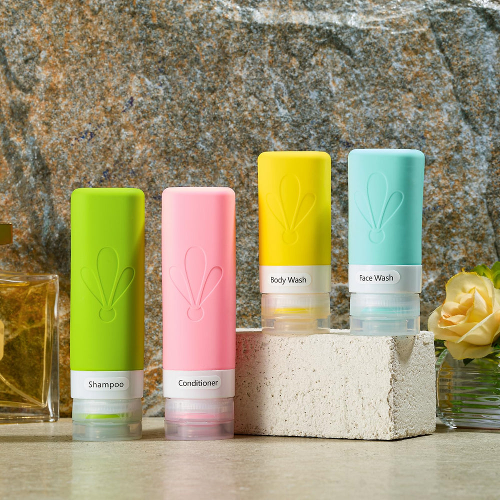 INSFIT 16 waterproof labels keep contents recognizable and organized.