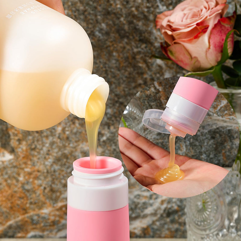 INSFIT wide-opening bottles simplify filling and cleaning with the included brush.