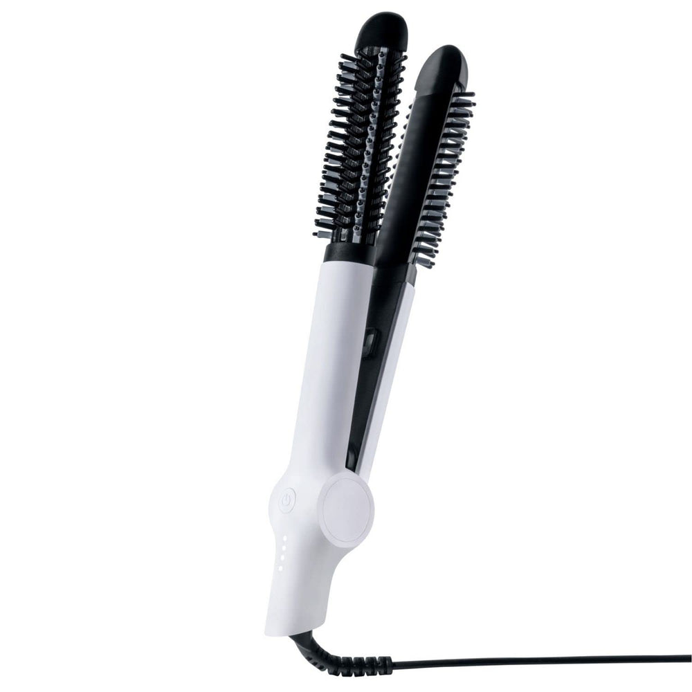 InStyler Freestyle Max barrel close-up showing 1-inch ceramic heated barrel for frizz control