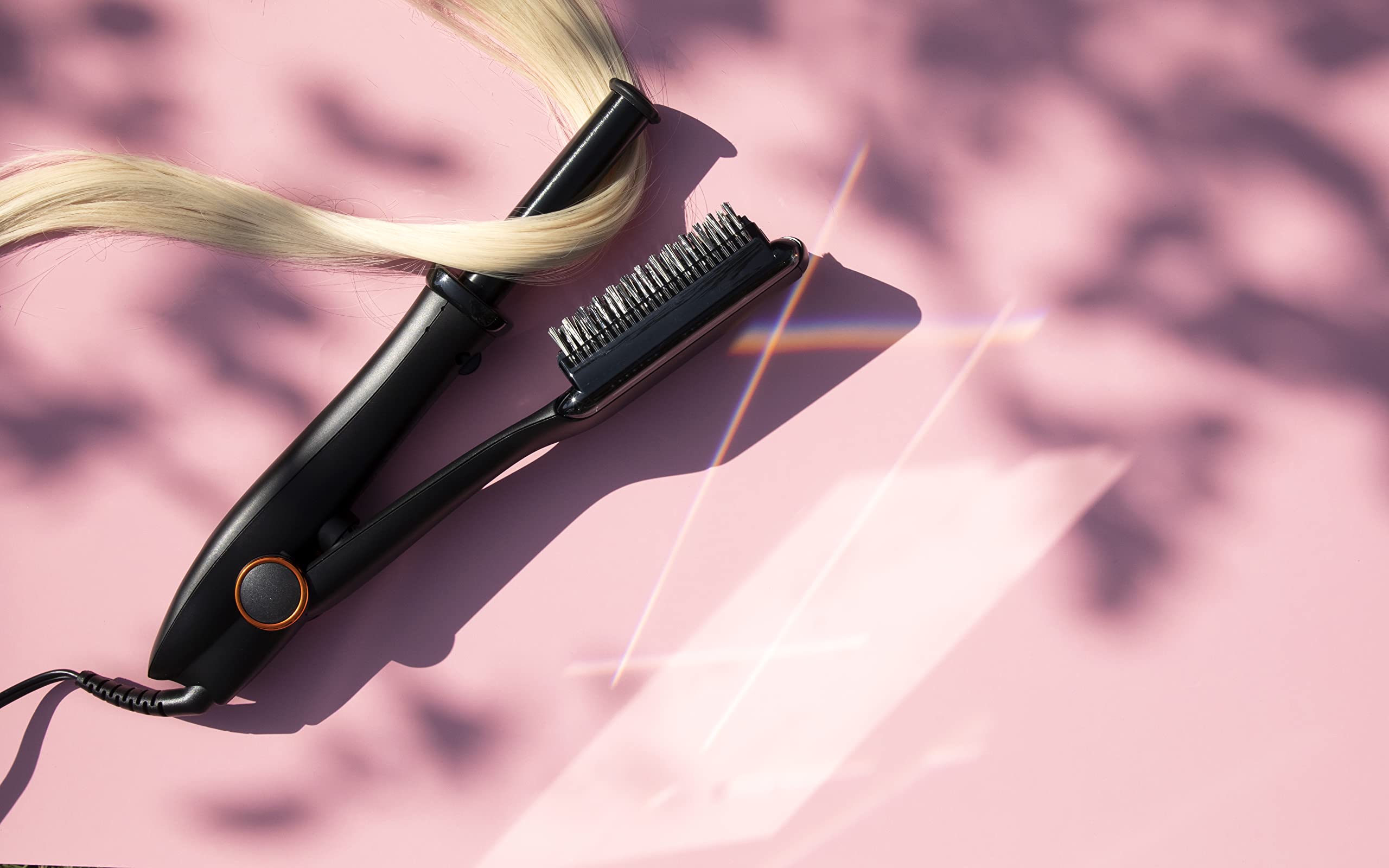 InStyler MAX curling-and-body demonstration creating defined waves and added volume