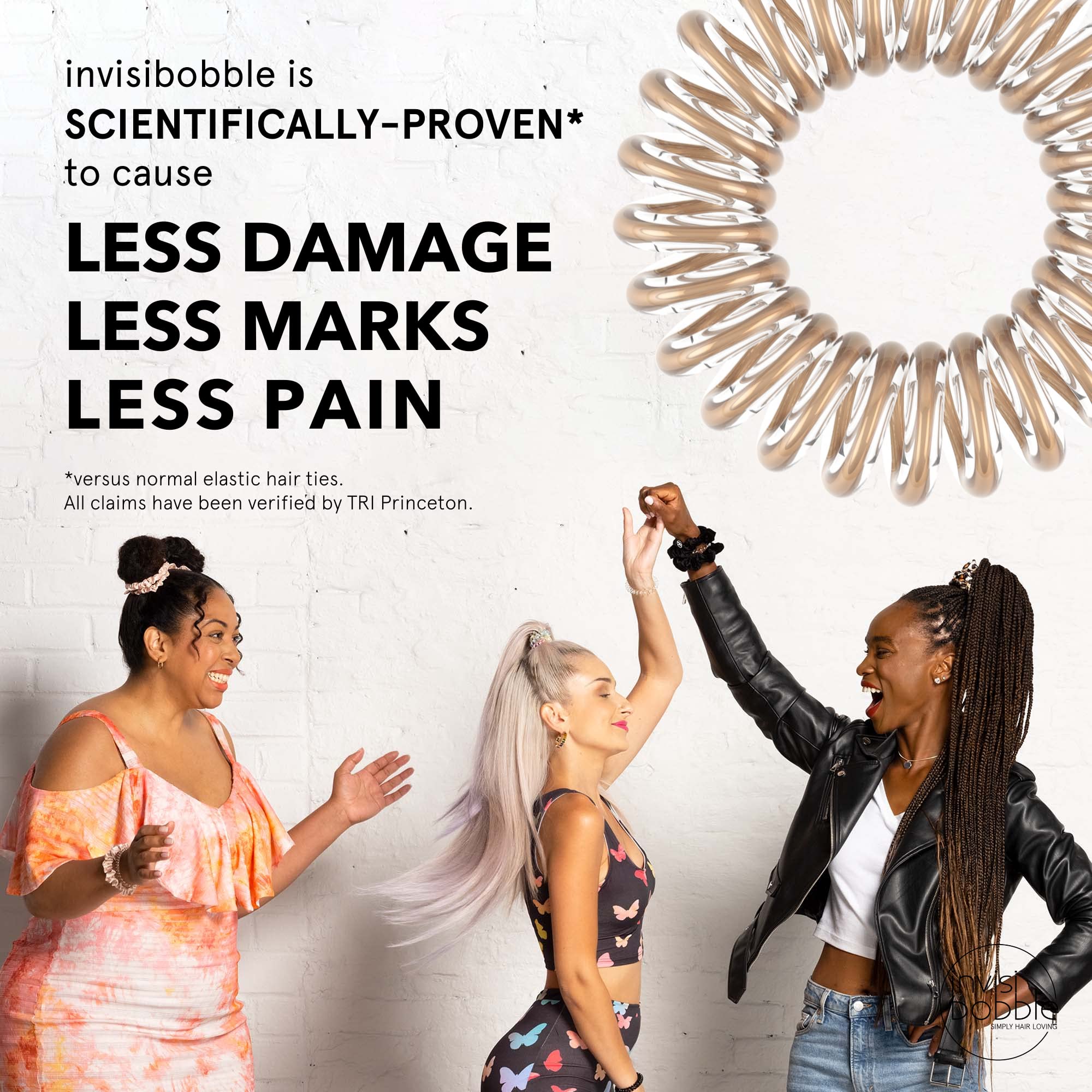 invisibobble Original Time to Shine Bronze Me Pretty during sport activity with secure hold