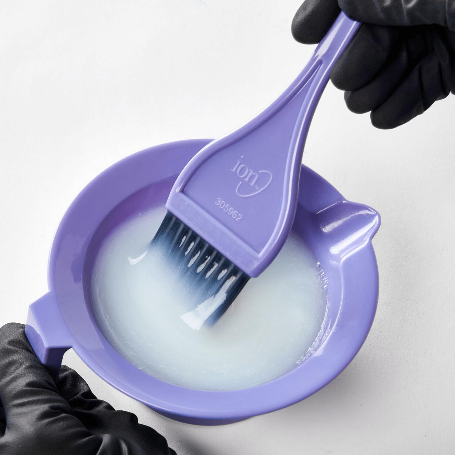 Ion Sensitive Scalp 20 Volume Creme Developer salon-use image shows large bottle for frequent color jobs