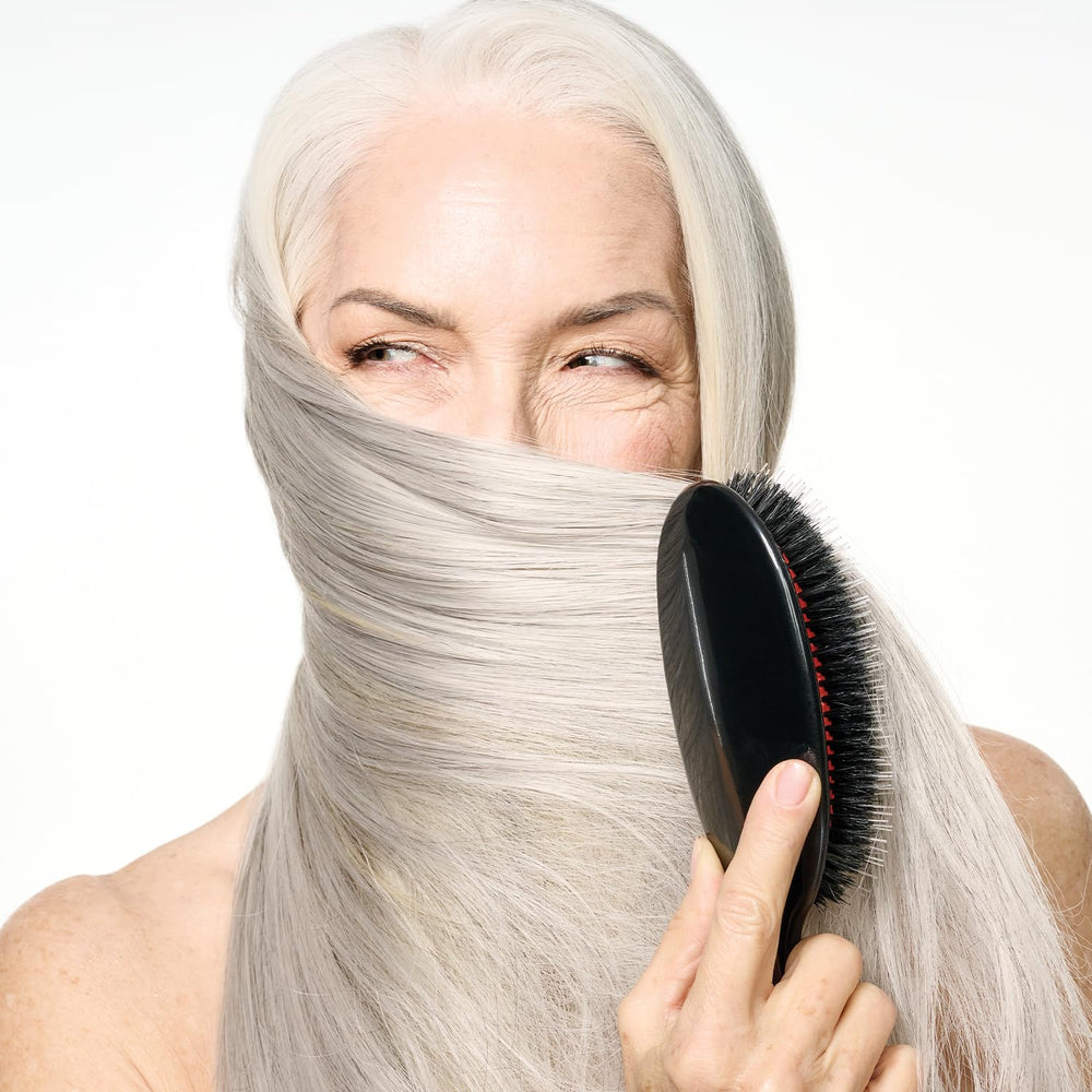 Ion Texturizing Wax pliable hold for flexible styling