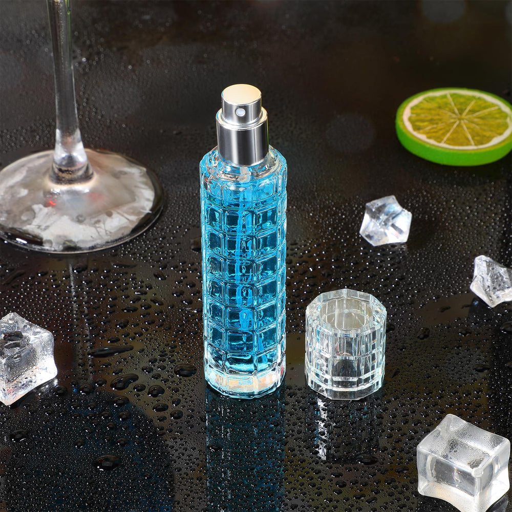 Ipetboom Travel-friendly Bottle-Sprayer demonstrates compact storage and convenience