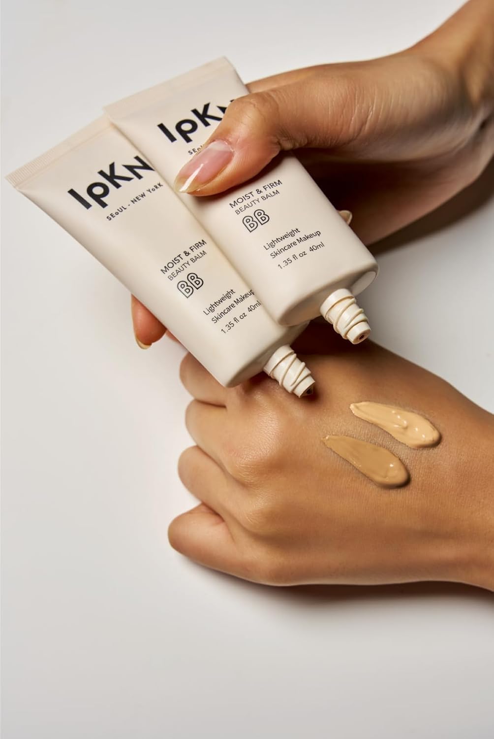 IPKN Moist & Firm BB Cream lightweight texture for smooth, quick absorption.