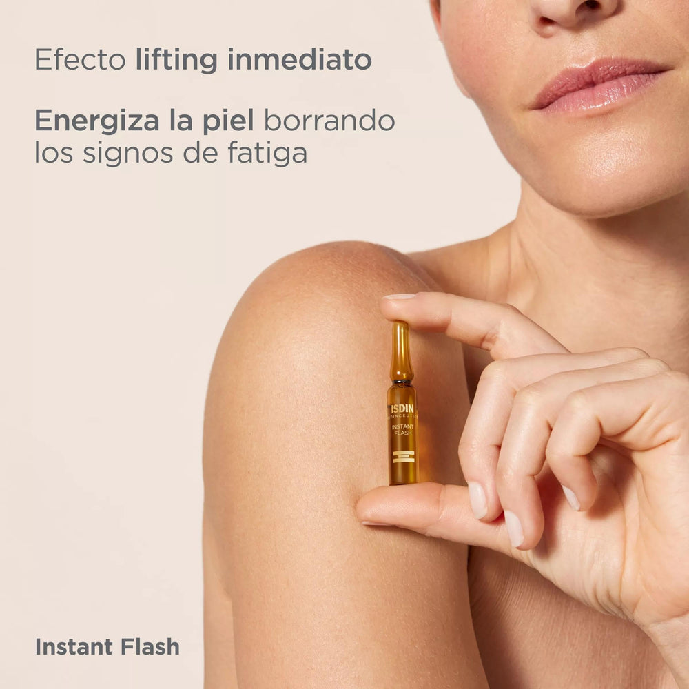 ISDIN Instant Flash Serum ampoules close-up emphasizing fresh daily doses