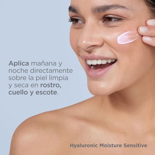 ISDIN Isdinceutics Hyaluronic Moisture ingredients-origin highlights natural-origin components.