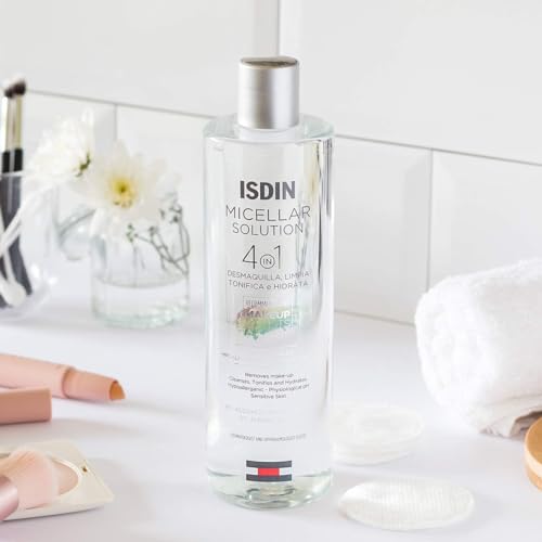ISDIN Micellar bottle with alcohol-free label communicates a gentle, hypoallergenic approach