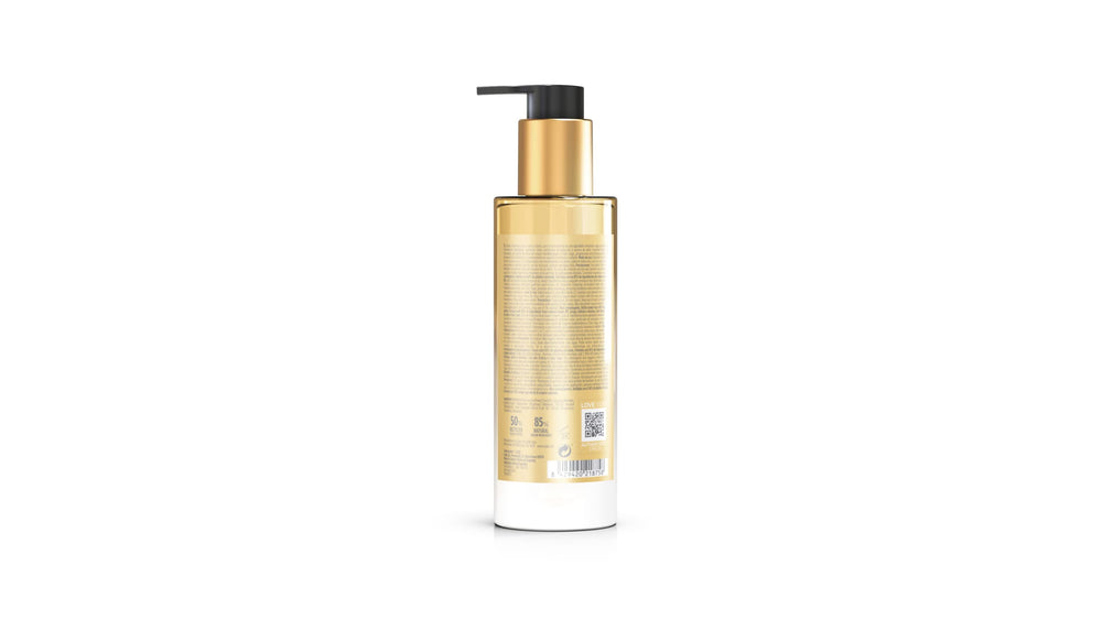 ISDIN Isdinceutics Essential Cleansing Oil bottle-closeup signals premium daily cleansing.