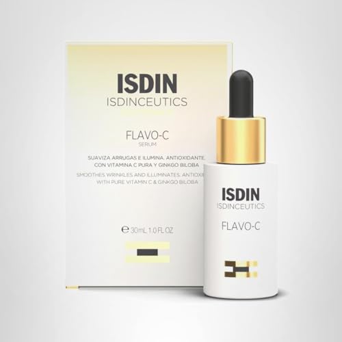 ISDIN Flavo-C swirl-on-application shows easy, even coverage for the face.