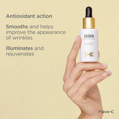 ISDIN Flavo-C textured skin closeup highlights smoother texture and refined pores.