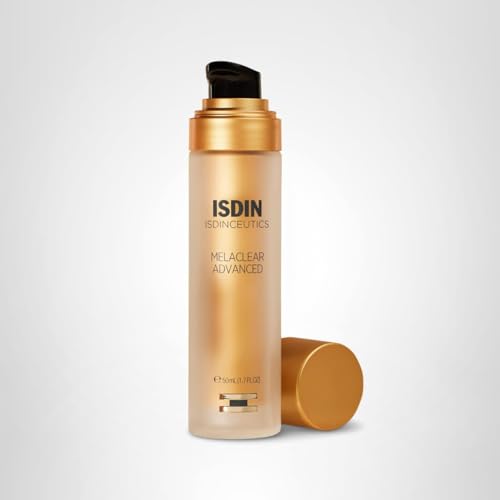 Face glow image with ISDIN Melaclear Advanced suggests radiant texture after use.