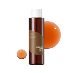 ISNTREE green tea fresh toner pump close-up for a refreshing, oil-control start.