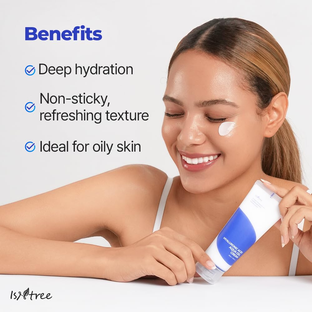 IsNtree Hyaluronic Acid Aqua Gel Cream on the face demonstrating a smoothing, non-greasy feel