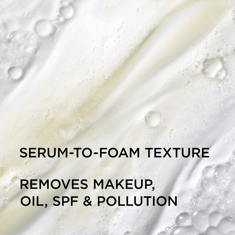 Ophthalmologist-tested IT Cosmetics Confidence in a Cleanser for sensitive skin
