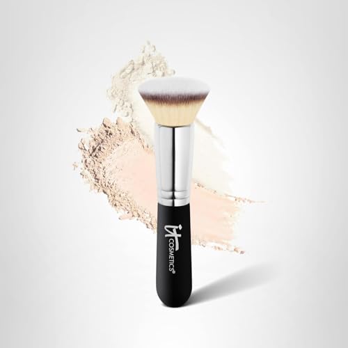 Cleaning and storing IT Cosmetics brush keeps bristles in good condition.