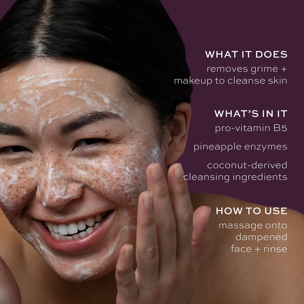ITK Skincare gift-pack packaging image emphasizes skincare set as a thoughtful gift.