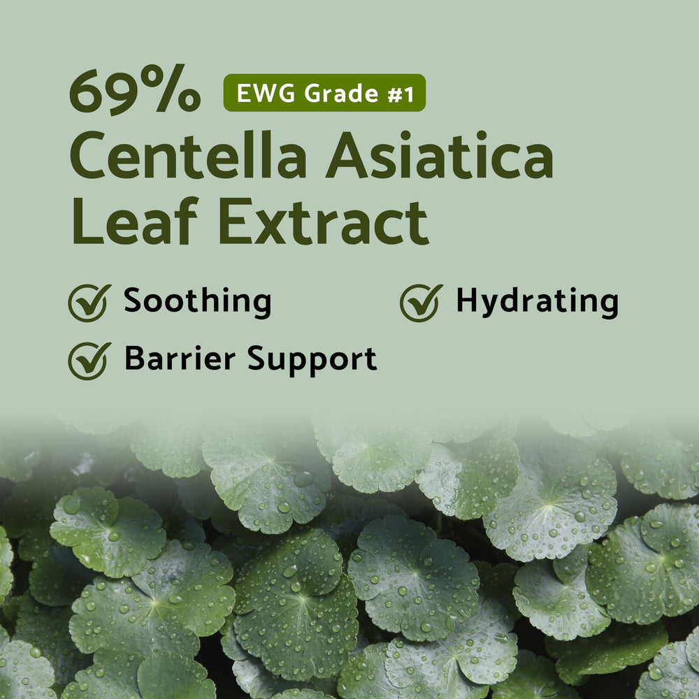 IUNIK Centella Bubble Foaming Cleanser creamy foam texture shows daily cleansing in action.