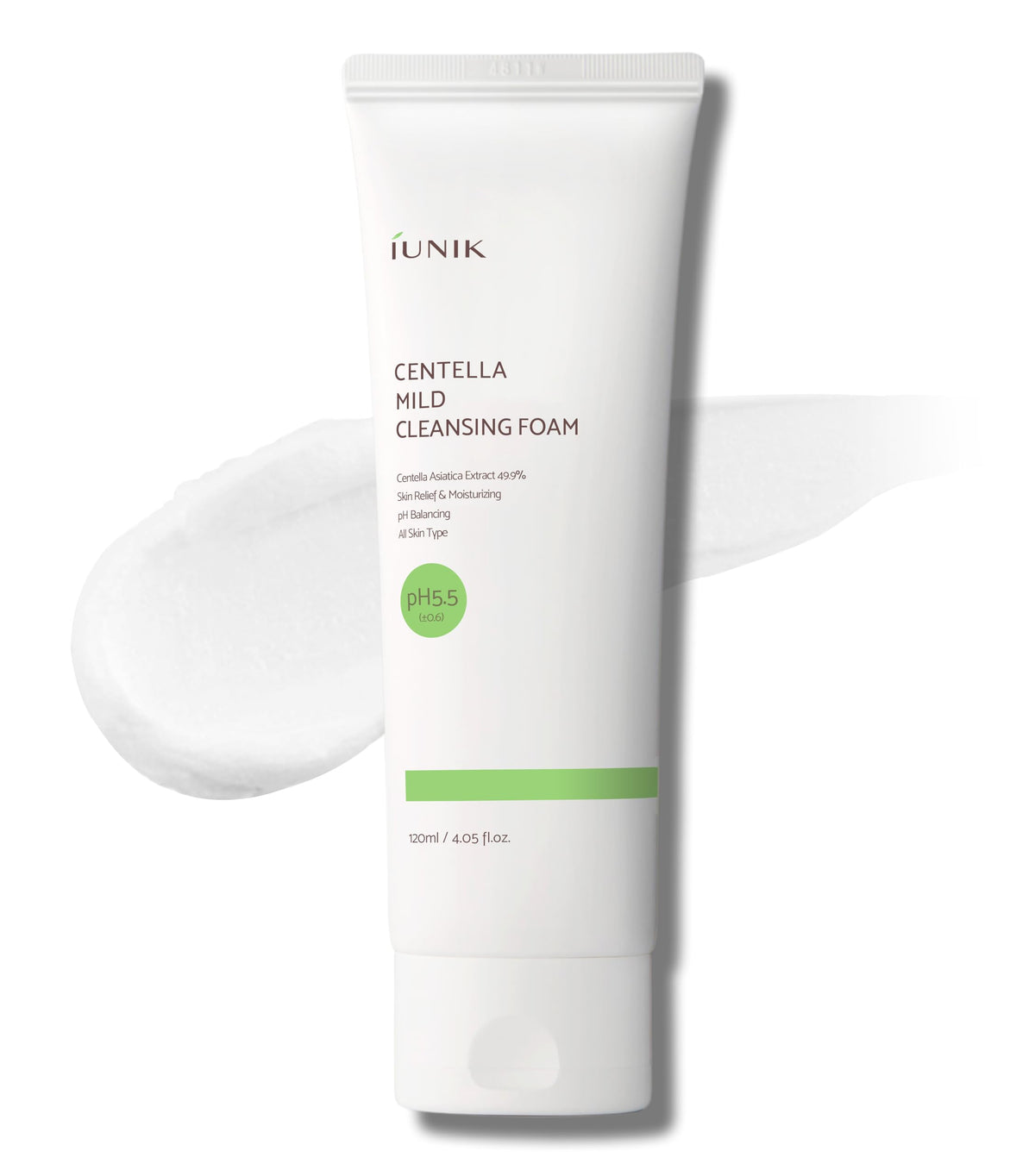 IUNIK Centella Mild Foaming Cleanser bottle for gentle cleansing and oil balance.