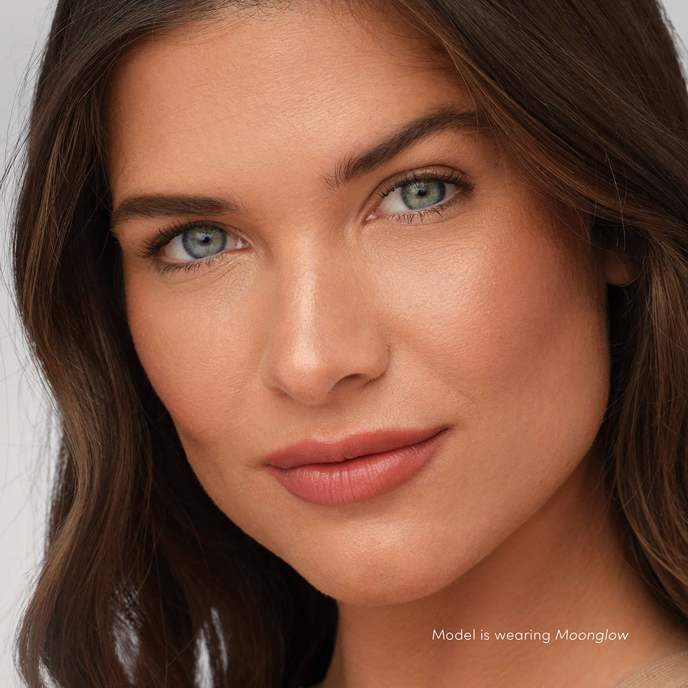 Jane Iredale PureBronze swatches show blendable shades for soft glow