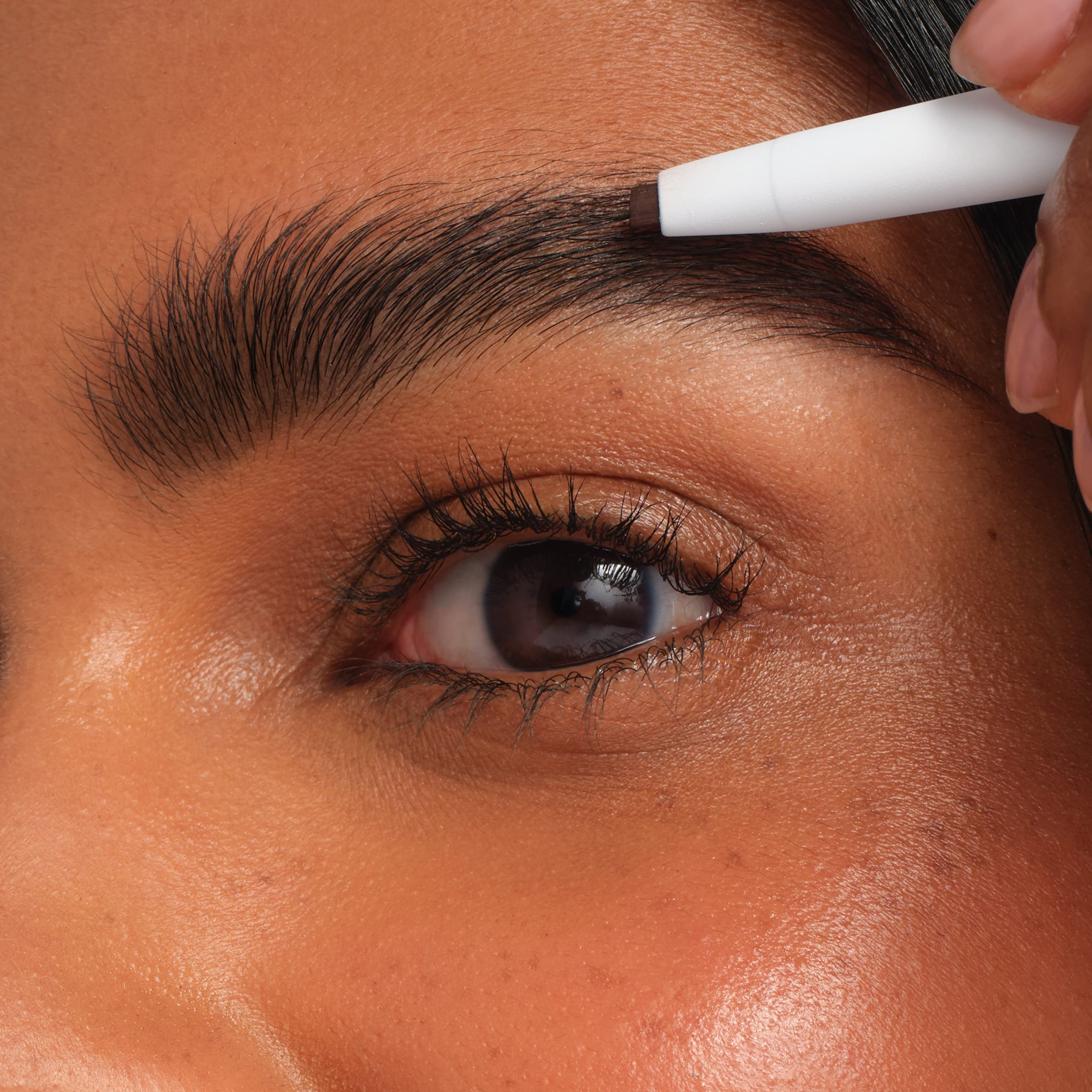 jane iredale PureBrow water-resistant formula demonstrates lasting wear
