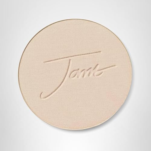 Jane Iredale Skin-types friendly base suitable for all-day wear