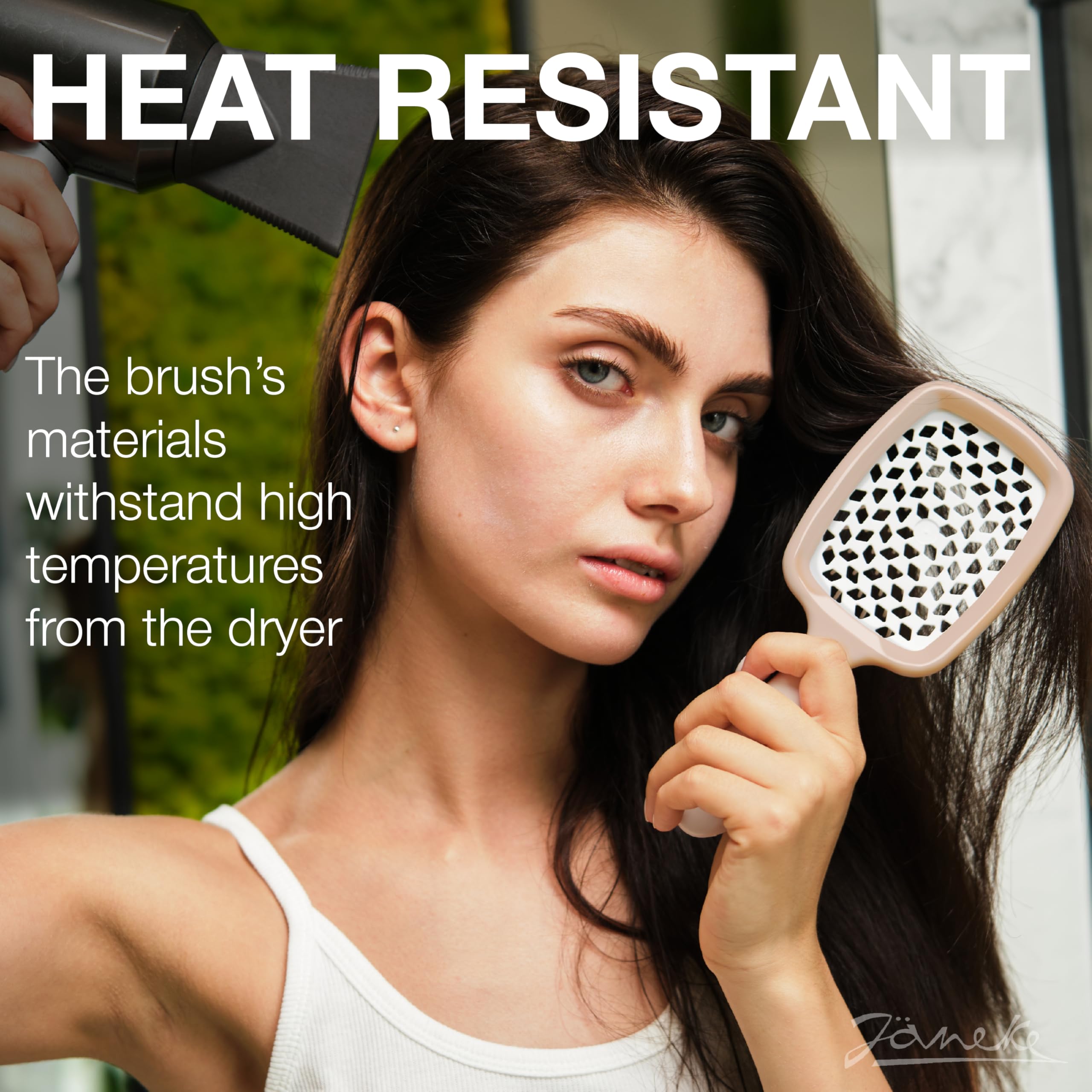 Janeke Superbrush vented design promotes faster air flow during drying