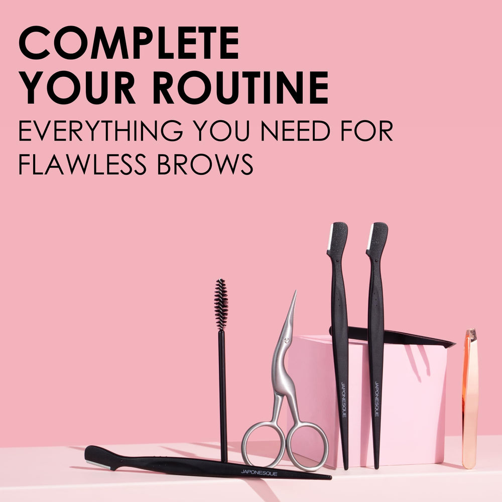 JAPONESQUE precision tips hand-sharpened closeup for accurate hair removal.
