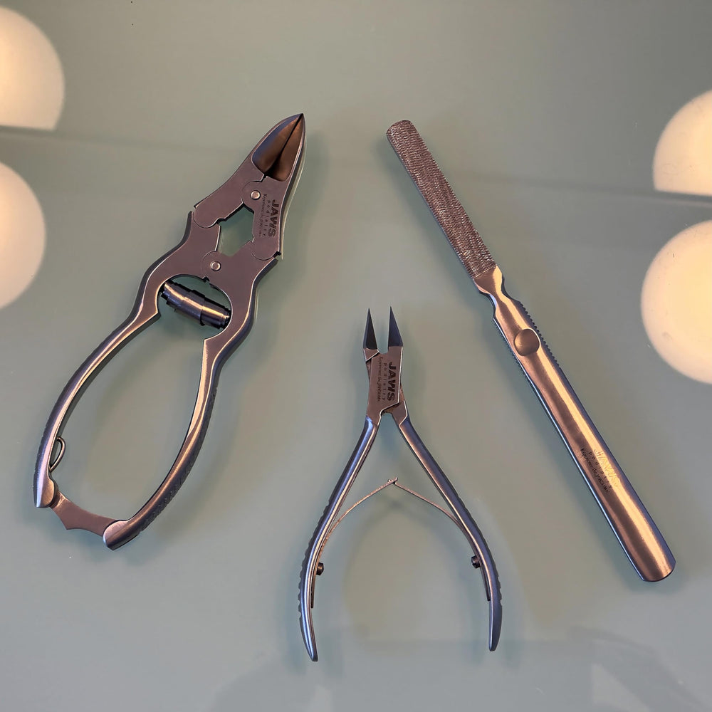 Jaws Podiatry thick-nail friendly nail clipper, versatile for challenging nails.