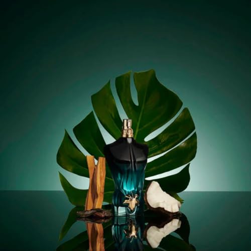 Jean Paul Gaultier Le Beau bottle detail highlighting cap and gold accents for premium appeal