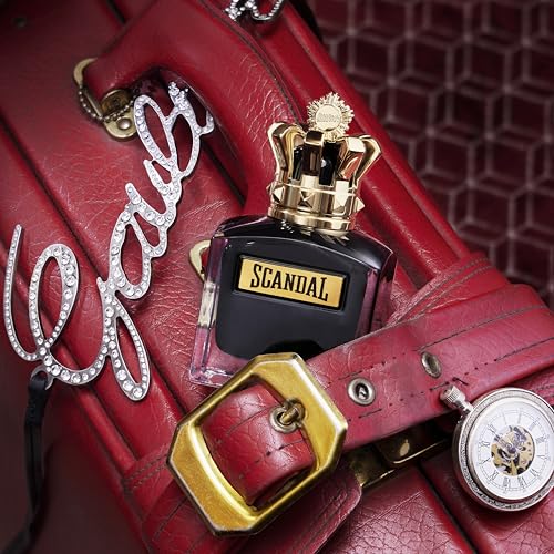 Jean Paul Gaultier Scandal Pour Homme Le Parfum spray application highlights long-lasting scent projection
