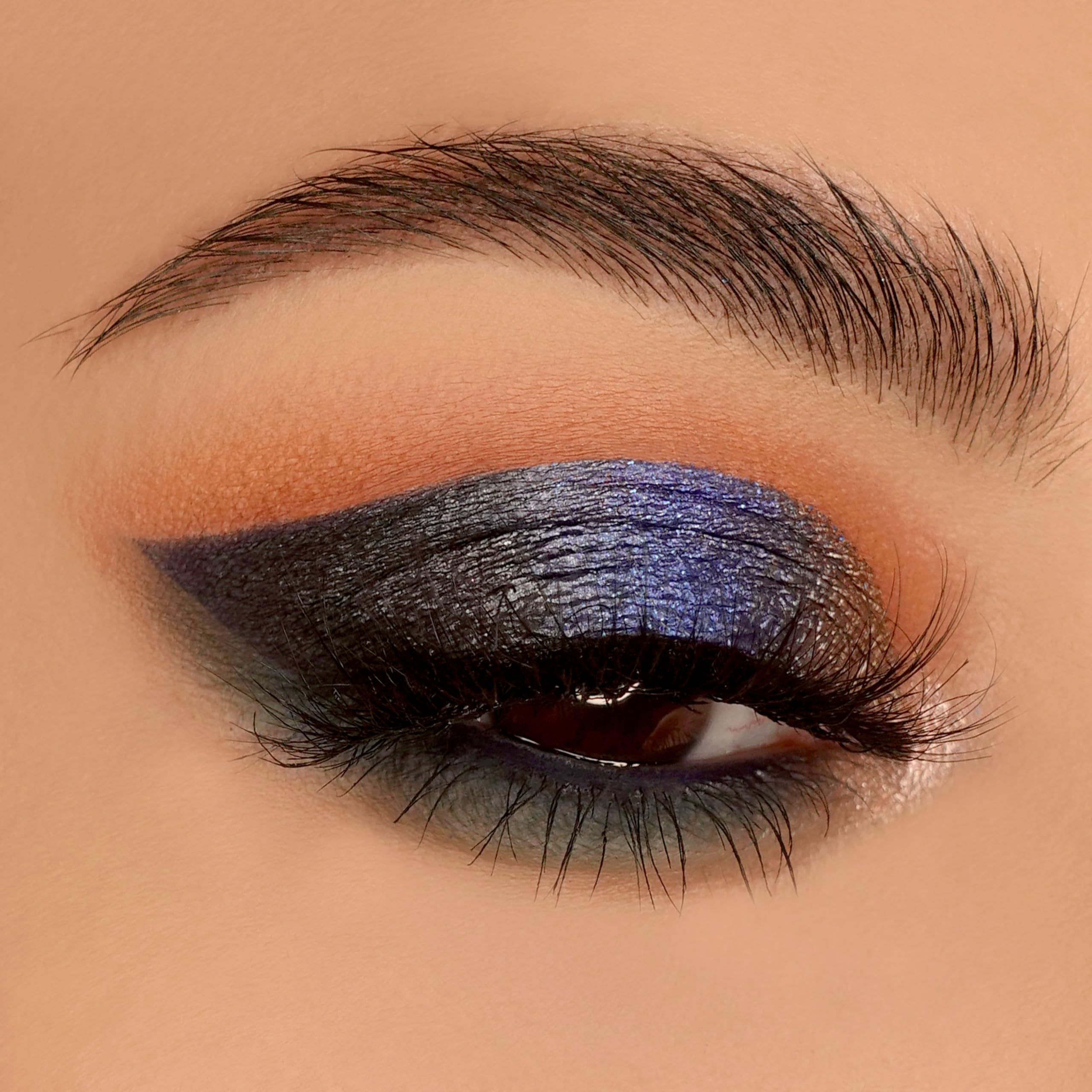 Jeffree Star Scorpio Palette muted army green matte for grounding neutrals and depth.