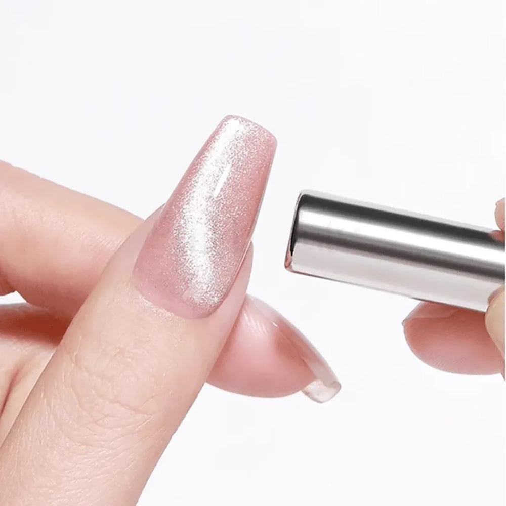 Jerclity magnet dual ends enable varied cat eye patterns with one tool.