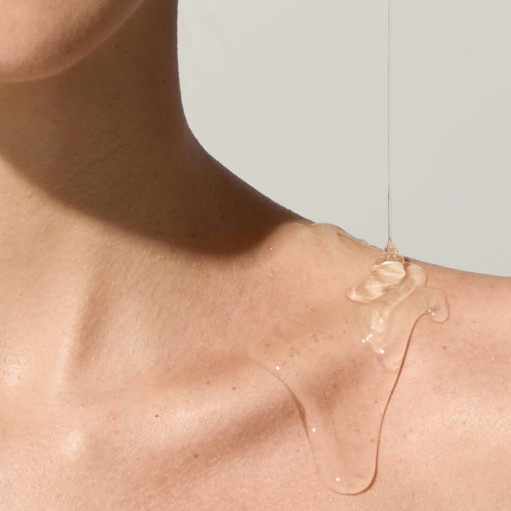 JESS BEAUTY Face Reset Cleanser daily-use scene emphasizes gentle, non-irritating formula.