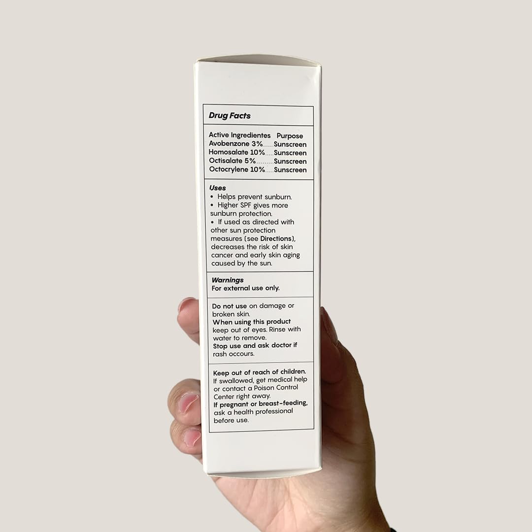 JESS BEAUTY Let it Sun easy reapplication for quick outdoor refresh