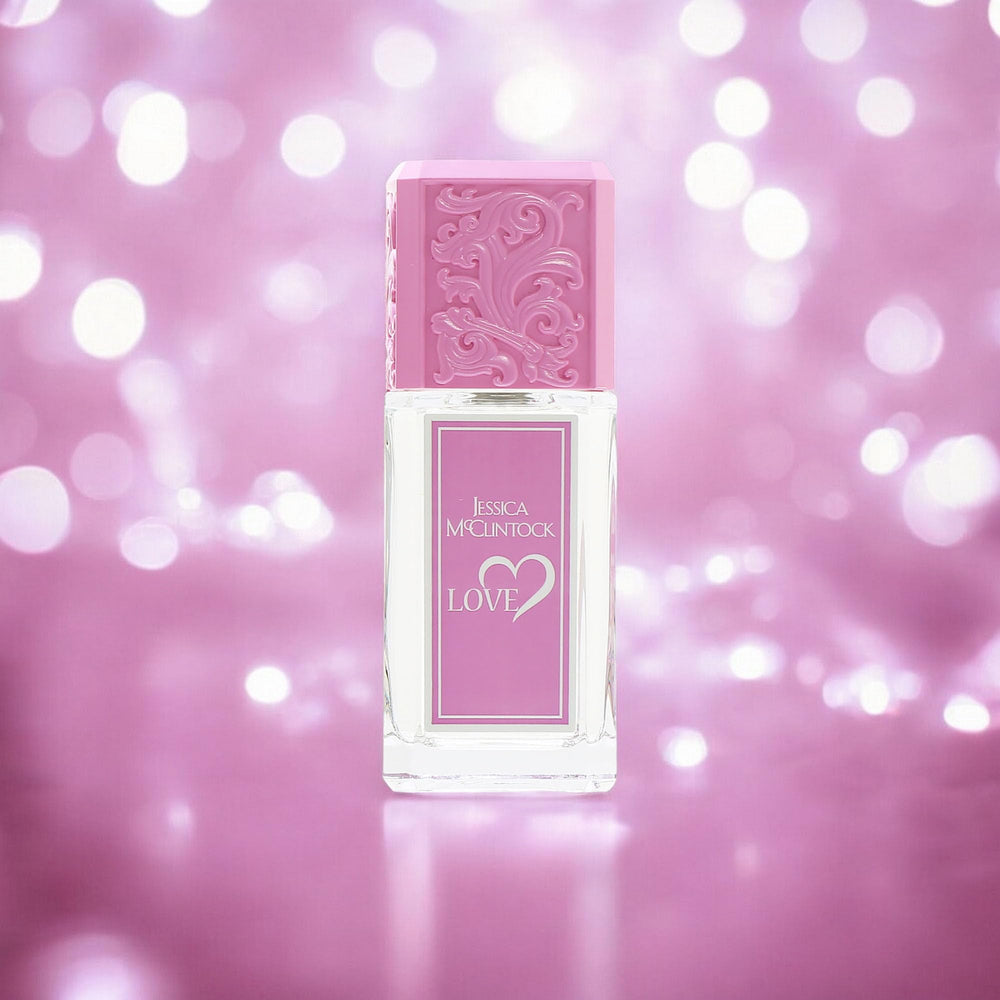 Jessica McClintock Love spray application demonstrates easy wear and a soft mist